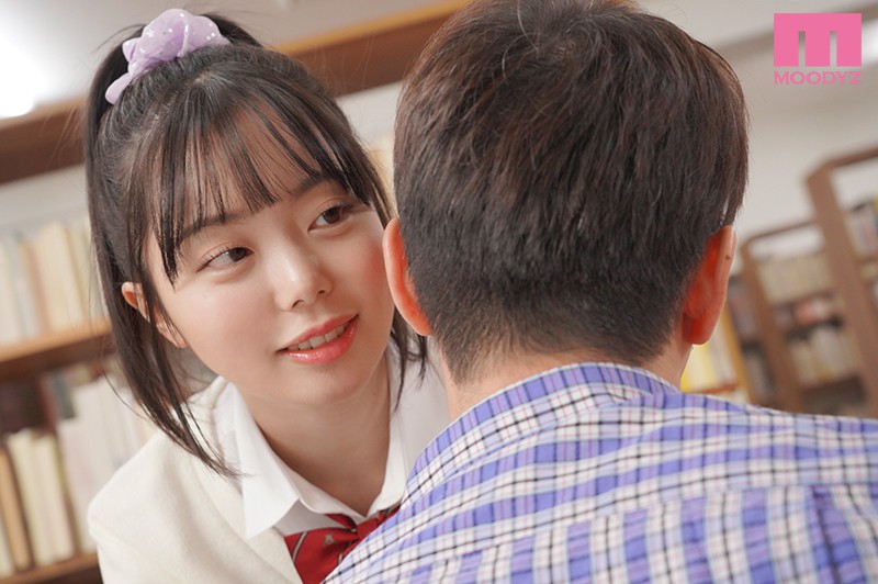 百瀬あすか(百濑飞鸟)作品MIAA-419发布！图书馆诱惑！带着奸诈微笑的制服美少女展现小恶魔属性-图片4