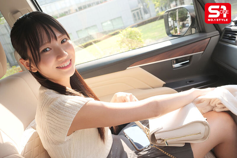 让「E罩杯美少女」色情本性显现,2天1夜的超生动温泉旅行....